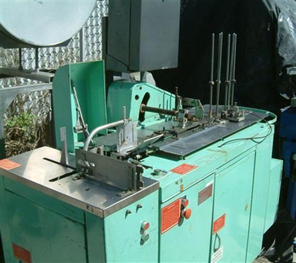 Used ANIMAL CAGES