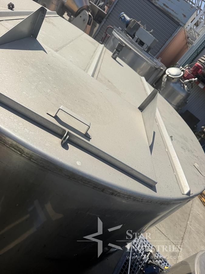 Used 1000 gallon SS Holding tank with small side mixer