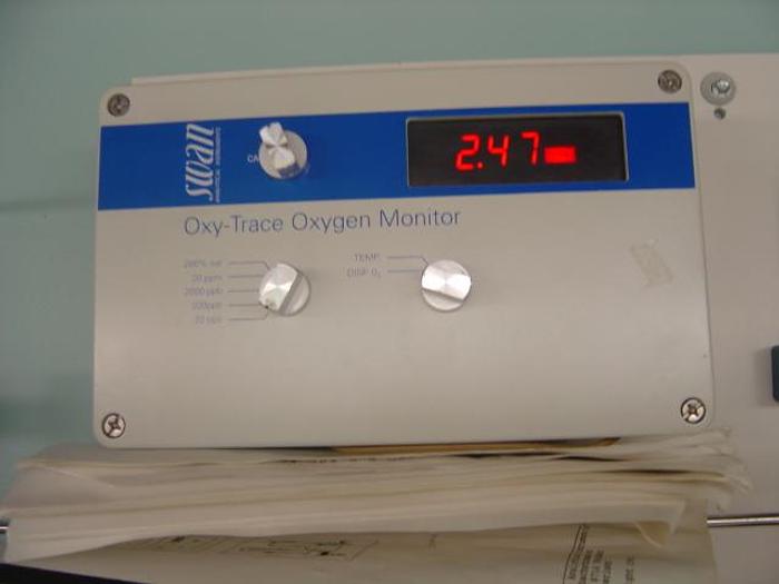 Used Swan Low Level Oxygen Analyzer and Oxygen Generator for Sale