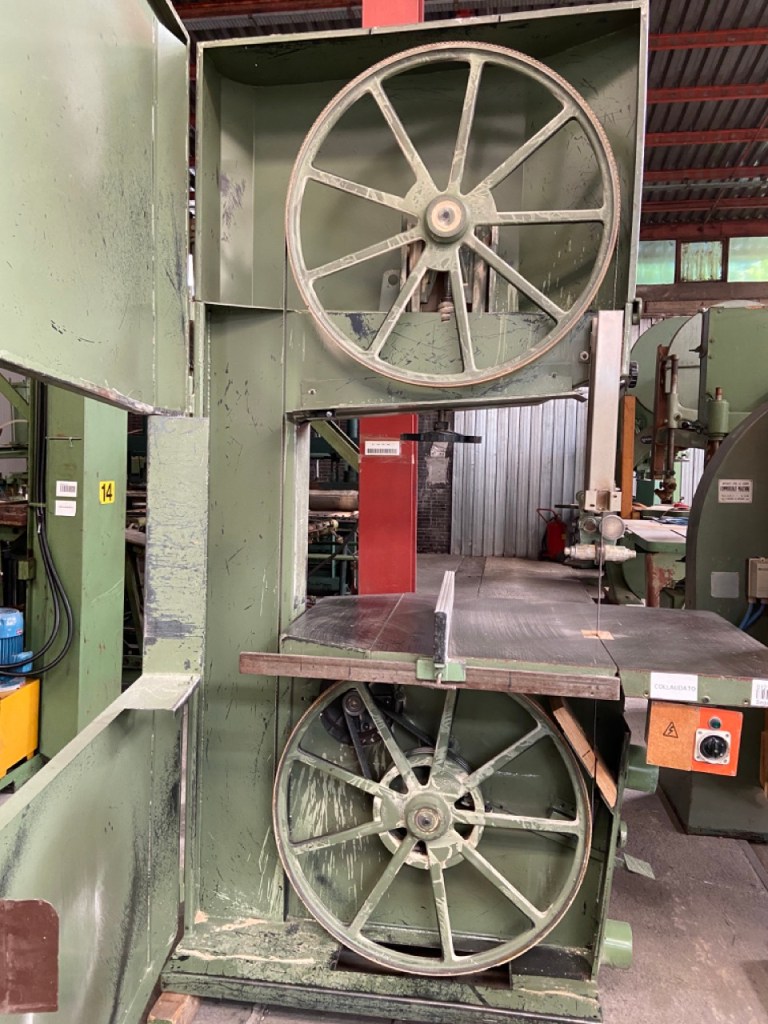 Usato Sega a nastro con motore 7,5 HP