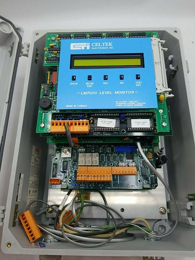 Used Celtek CT70100A0401MN0. LM7000 LEVEL MONITOR