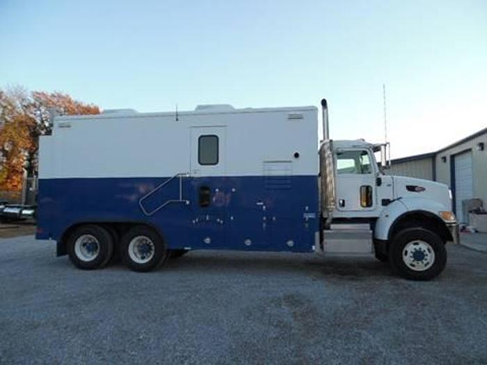 Used 2013 Peterbilt Frac Data Van
