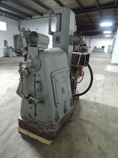 Used BRITISH MOLDING MACHINE V1811 TYPE BT1 MANUAL MOLDING MACHINE