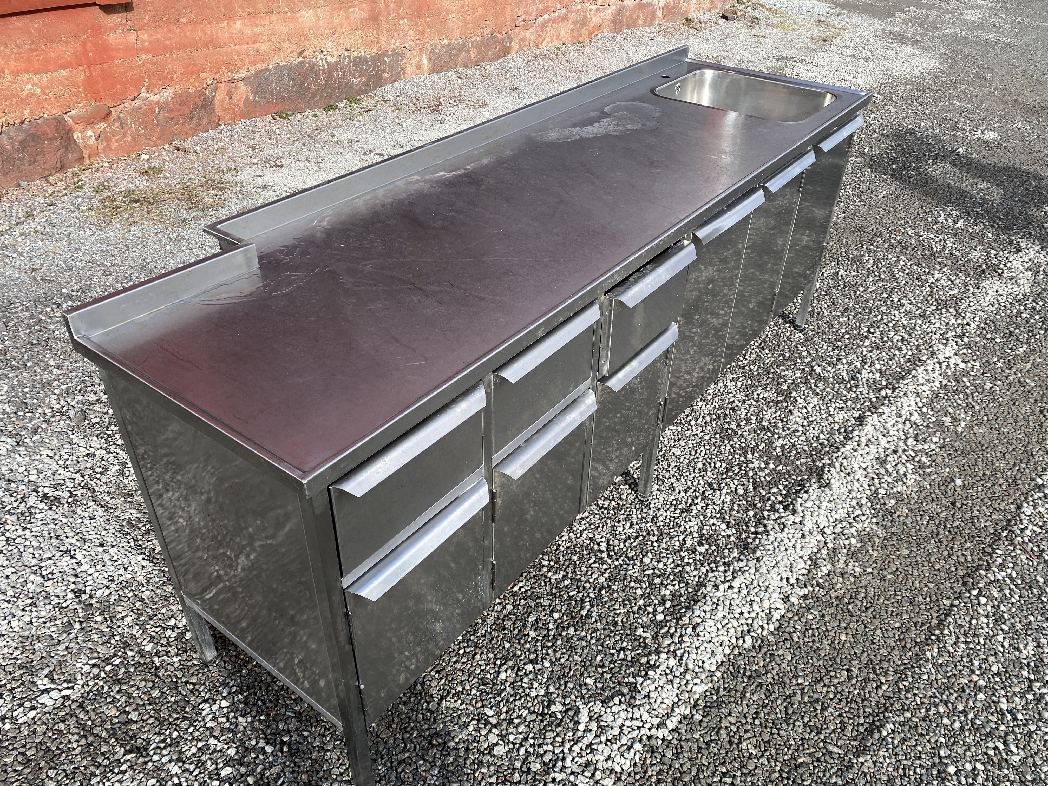 Refurbished Rostfritt Arbetsbord 240x70cm