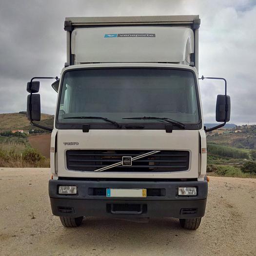 Usado 2001 Volvo  FL 250 19 ton