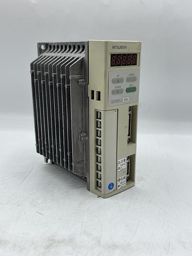 Used MITSUBISHI MR-J40A