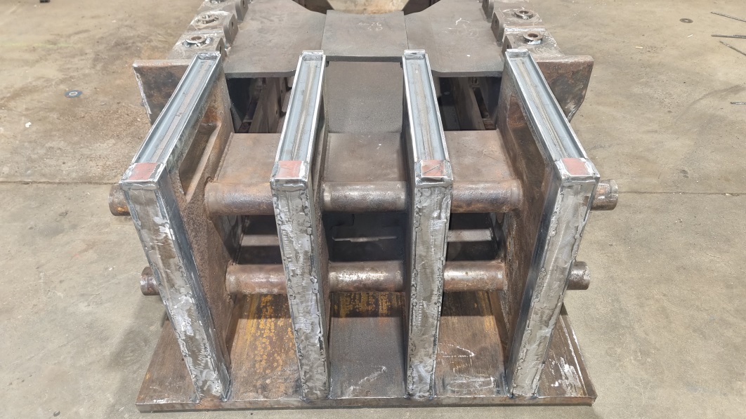 Refurbished Ballenpresse Avermann, Typ AVOS 1410M, Presskraft 70 t