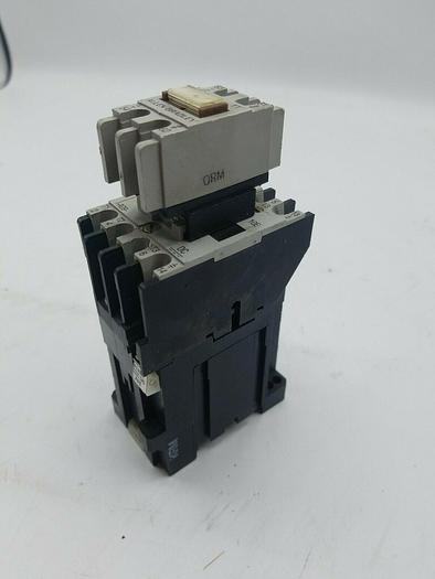 Used ALLEN-BRADLEY CAT 100-A09NZ*3 SER B 195-FA11 Ser A