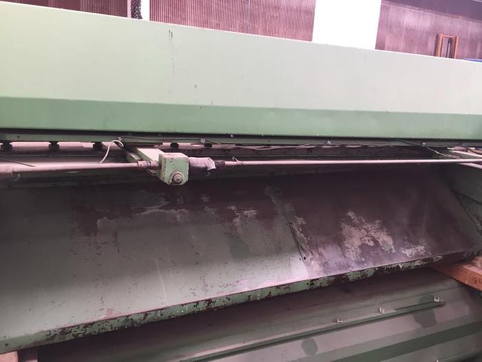 Usato CESOIA BOSSI MECCANICA 3000 X 4