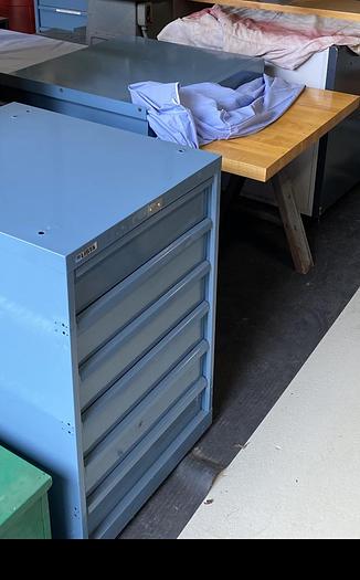 Used 5-Drawer Lista Drawer Storage Tool Chest w/Butcher Block Top & Metal Shelf