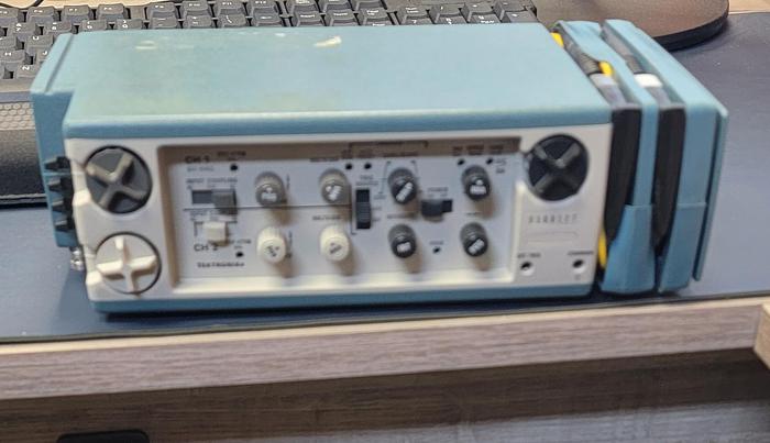 Used Tektronix 214 Storage Oscilloscope, Complete With Case (111)