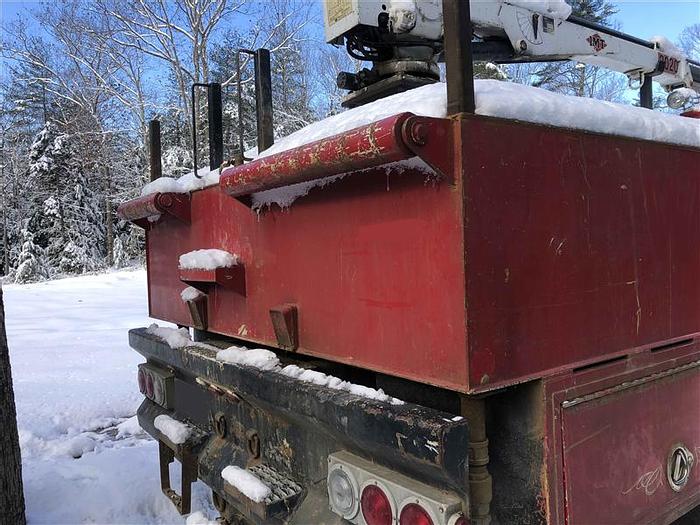 Used 1996 International 2300 Gallon Water & Pipe Truck