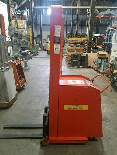 Used Lee Presto 1000 Lb Capacity Lift Truck with charger