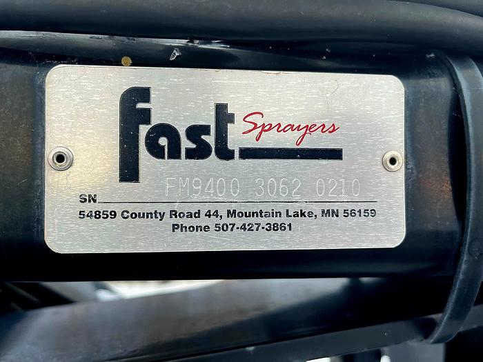 Used 90' Fast FM9400 Front Mount Sprayer for Challenger MT700 Series Tractor