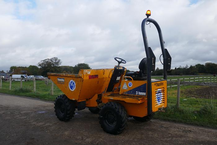 Used 2014 THWAITES 3 TONNE