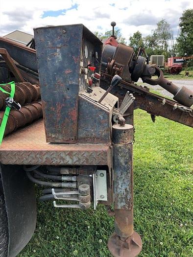 Used 1987 Acker Soil Sentry Drill Rig