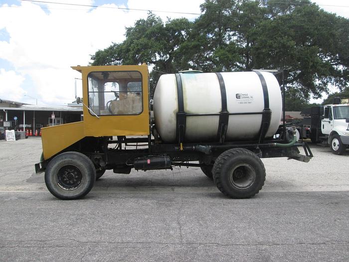 Used 1988 International Water Truck