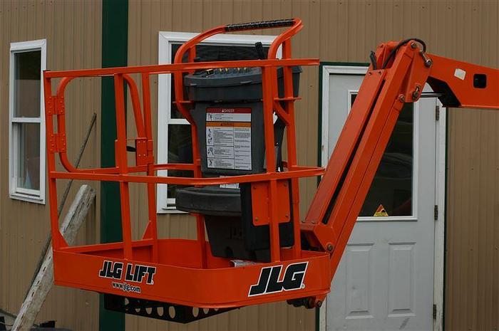 Used 2008 JLG E450AJ