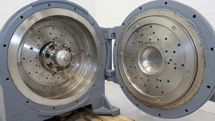 Used Beloit DD4000 Disc Refiner, 20/24", with 20" Rotor #44271