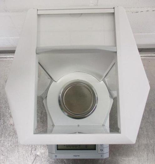 Used R 14707 D - Analytical Scale METTLER AG 135