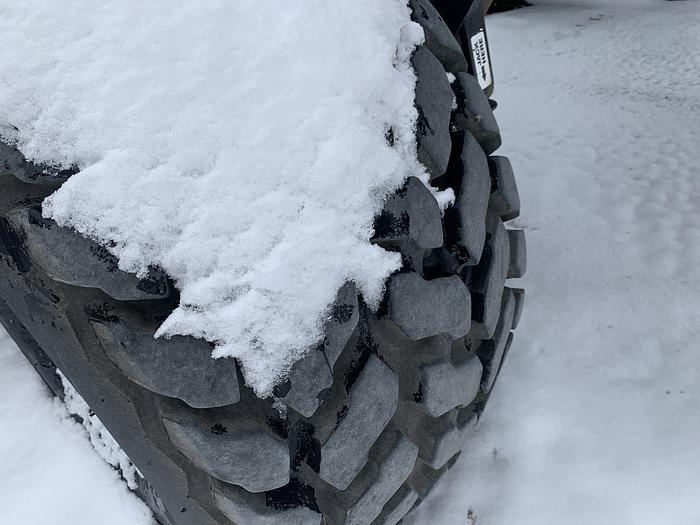 Used 2000 Macdon 9350