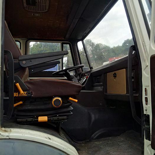 Usado 1988 DAF 1900 ATI curtainsider truck.