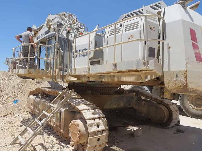 Used 2017 LIEBHERR R9150