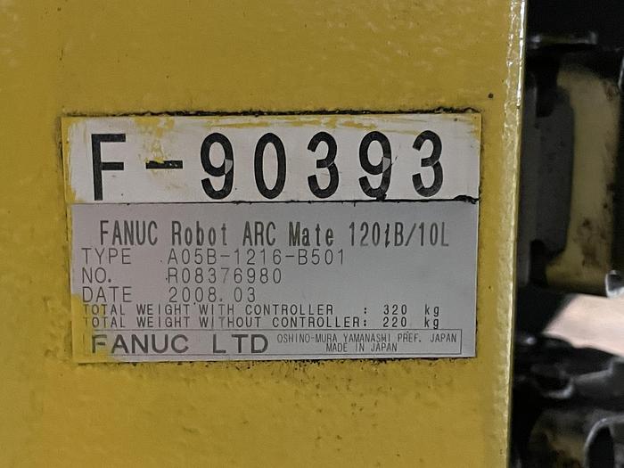 Used FANUC ARCMATE 120iB/10L MIG WELDING ROBOT WIRE FEEDER, TORCH, LINCOLN POWER WAVE 455M