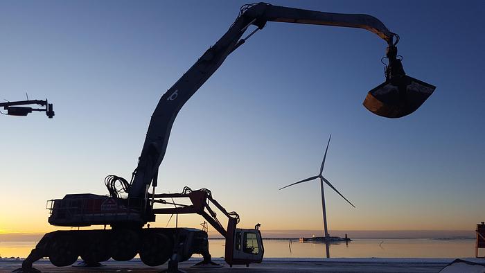 Used 2000 Liebherr A974