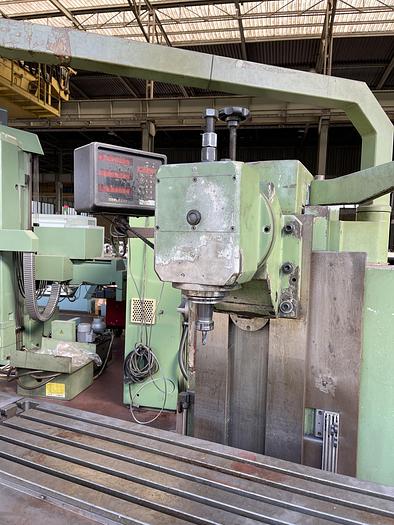 Buone Fresatrice Universale INDUMA MM 300