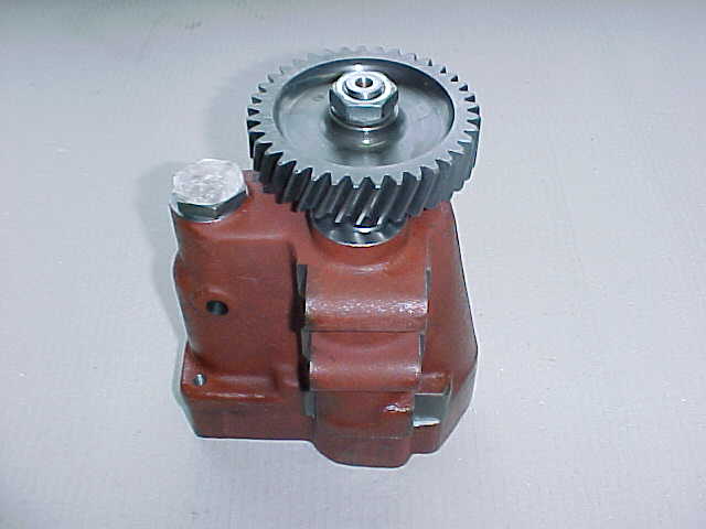 Used LUBE OIL PUMP DEUTZ BA16M816