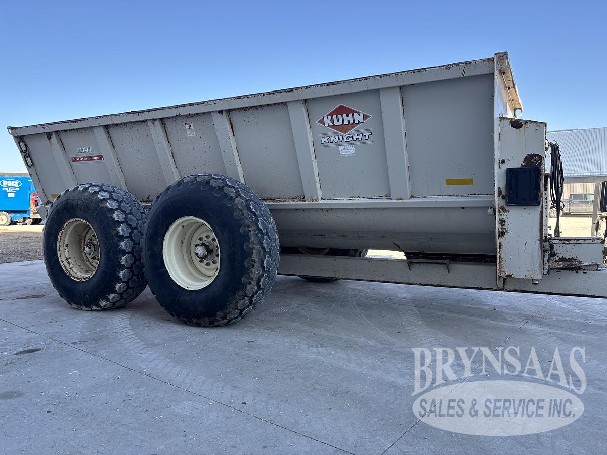 Used KUHN KNIGHT 8141