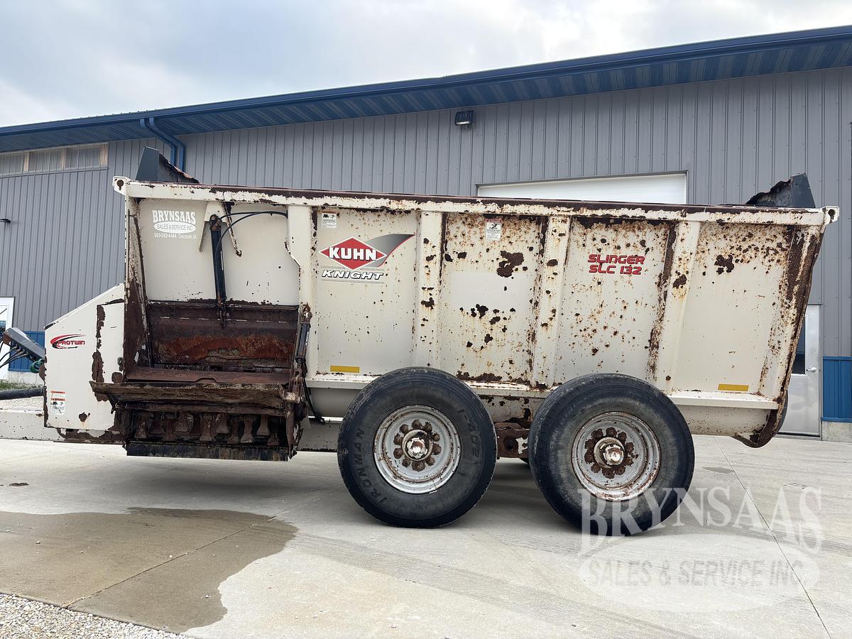 Used KUHN KNIGHT SLC132