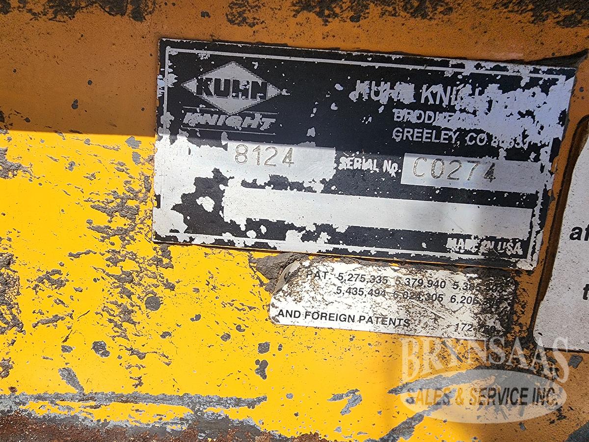 Used KUHN KNIGHT 8124
