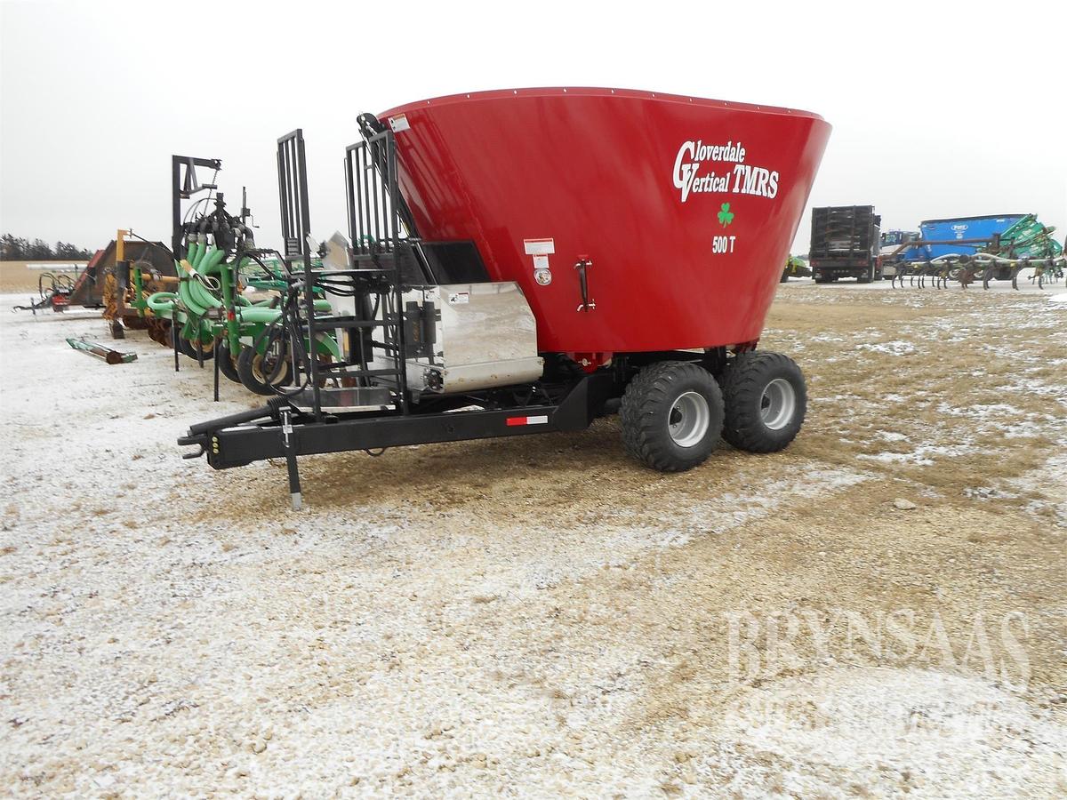 CLOVERDALE 500T Vertical TMR Mixer