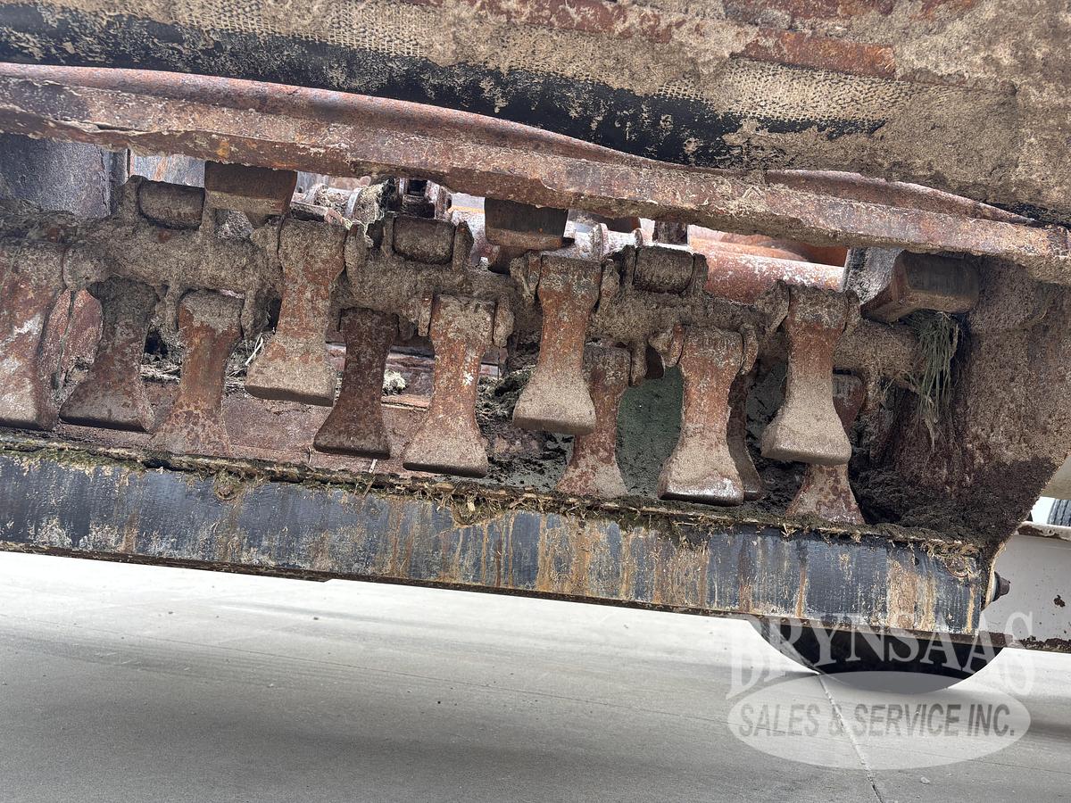 Used KUHN KNIGHT SLC132