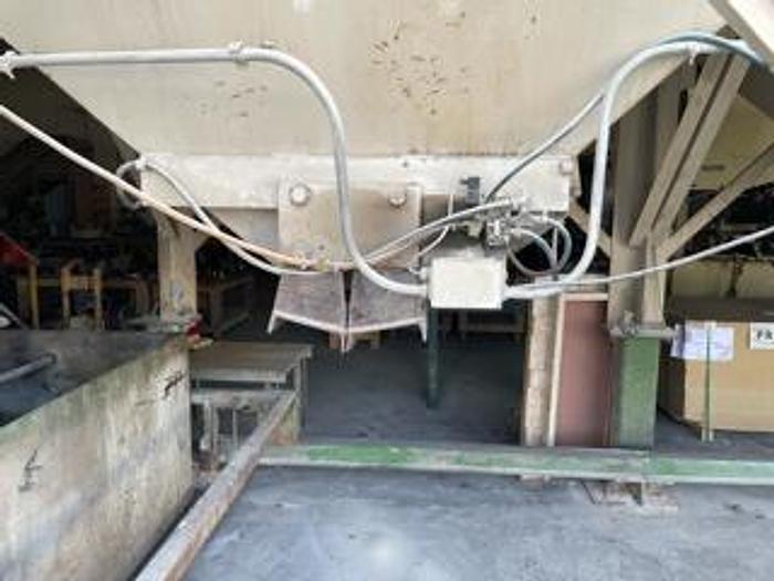 Used 2 Yard Precast Concrete Batch Plant