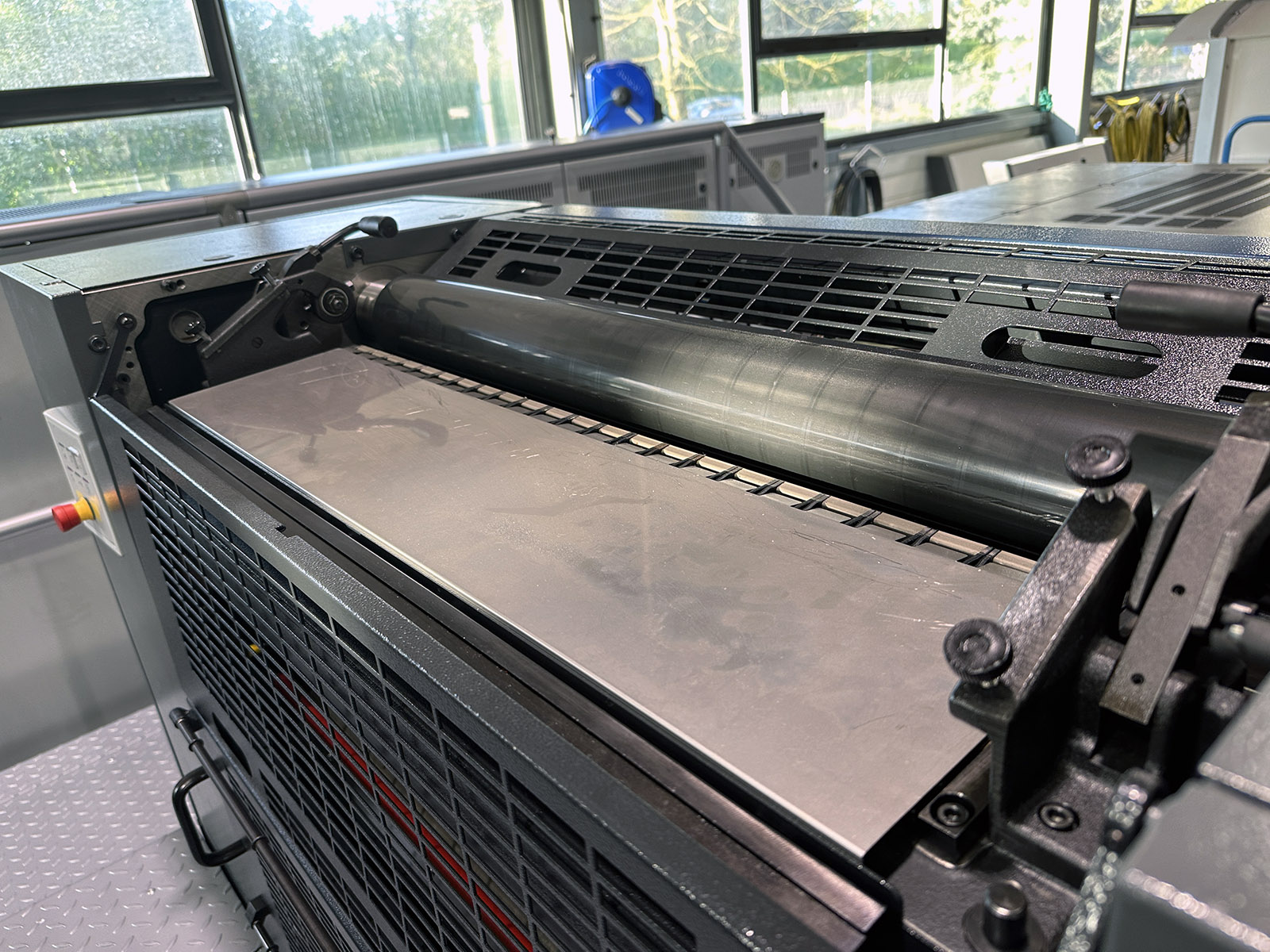 Used 2011 Heidelberg XL 75-5-P+L+C