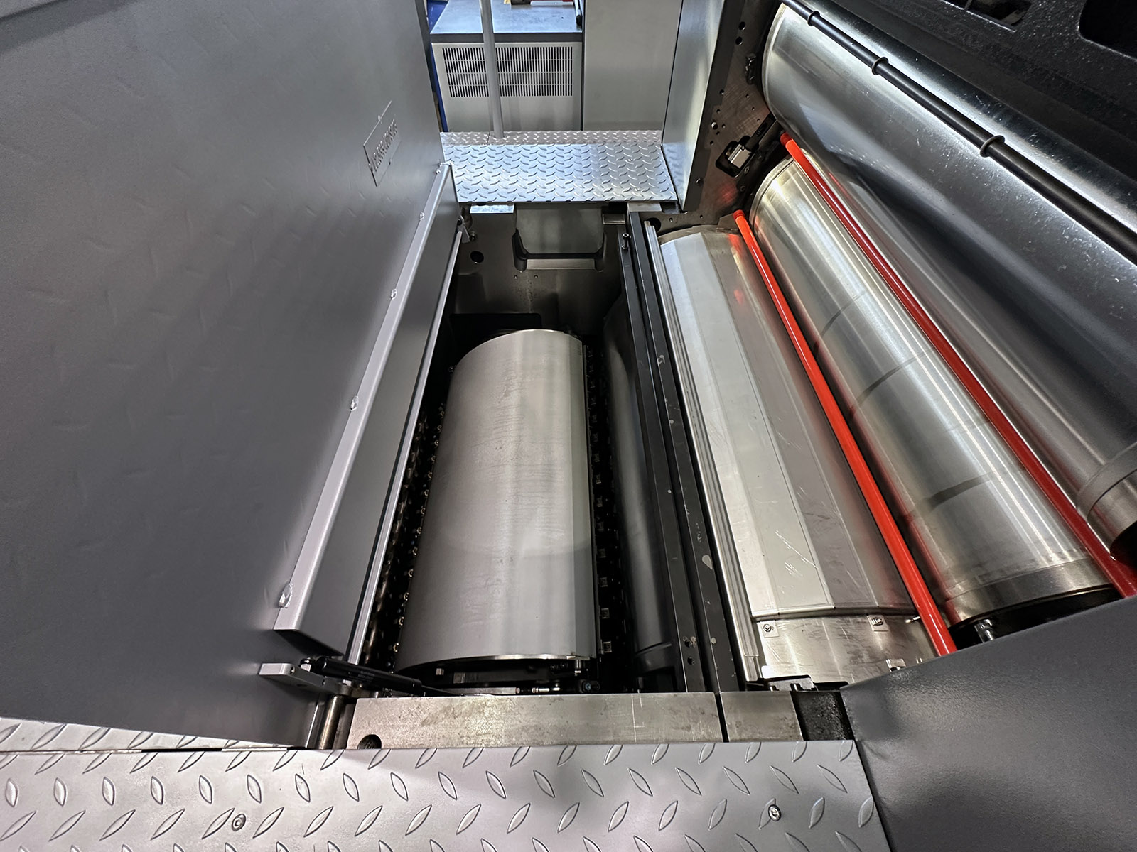 Used 2011 Heidelberg XL 75-5-P+L+C