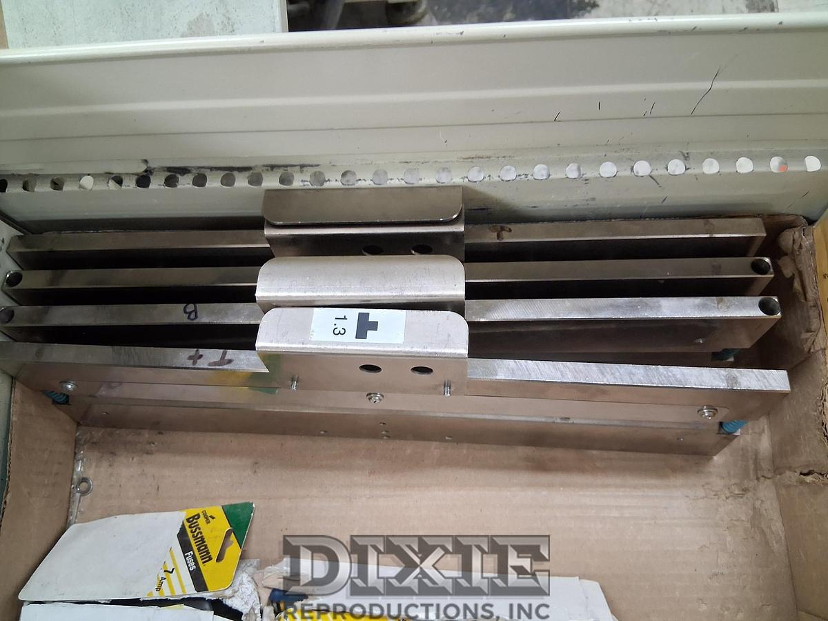 Used 2013 Horizon CRF-362 Crease and Fold