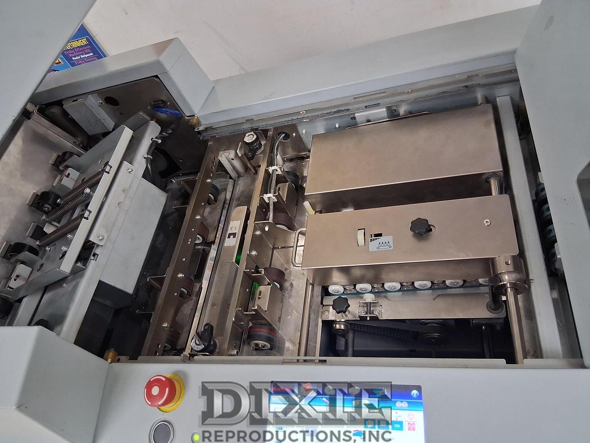 Used 2013 Horizon CRF-362 Crease and Fold