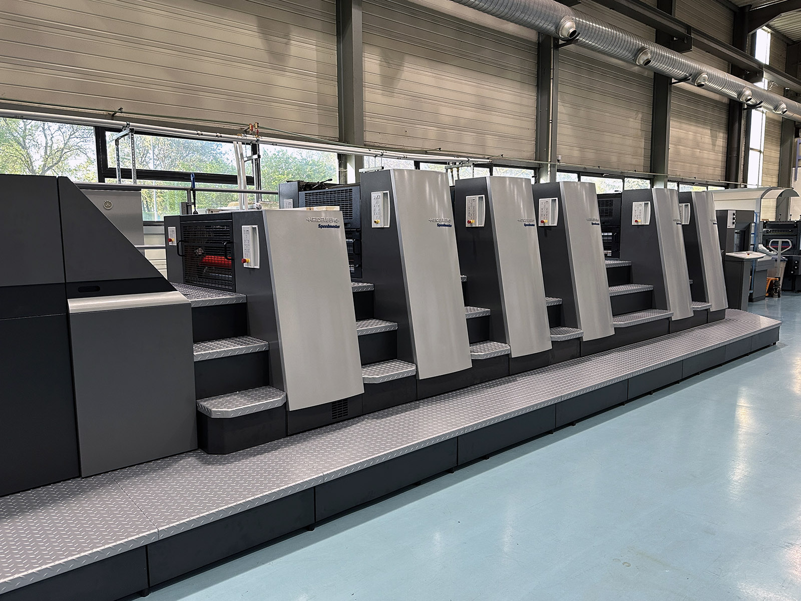 Used 2011 Heidelberg XL 75-5-P+L+C