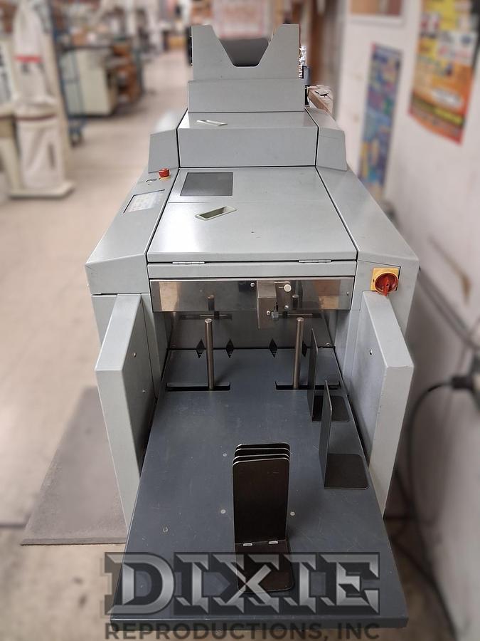 Used 2013 Horizon CRF-362 Crease and Fold