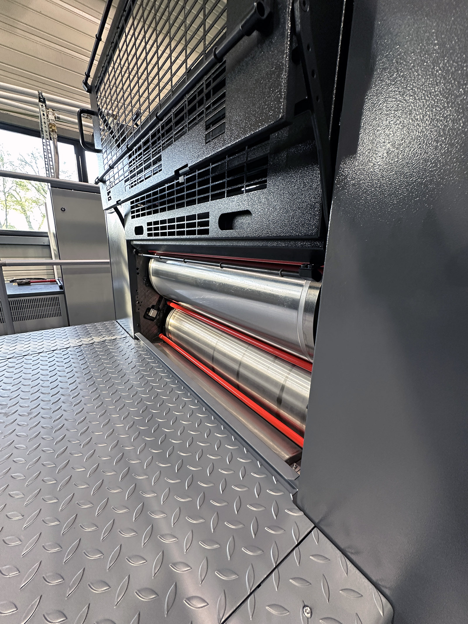 Used 2011 Heidelberg XL 75-5-P+L+C