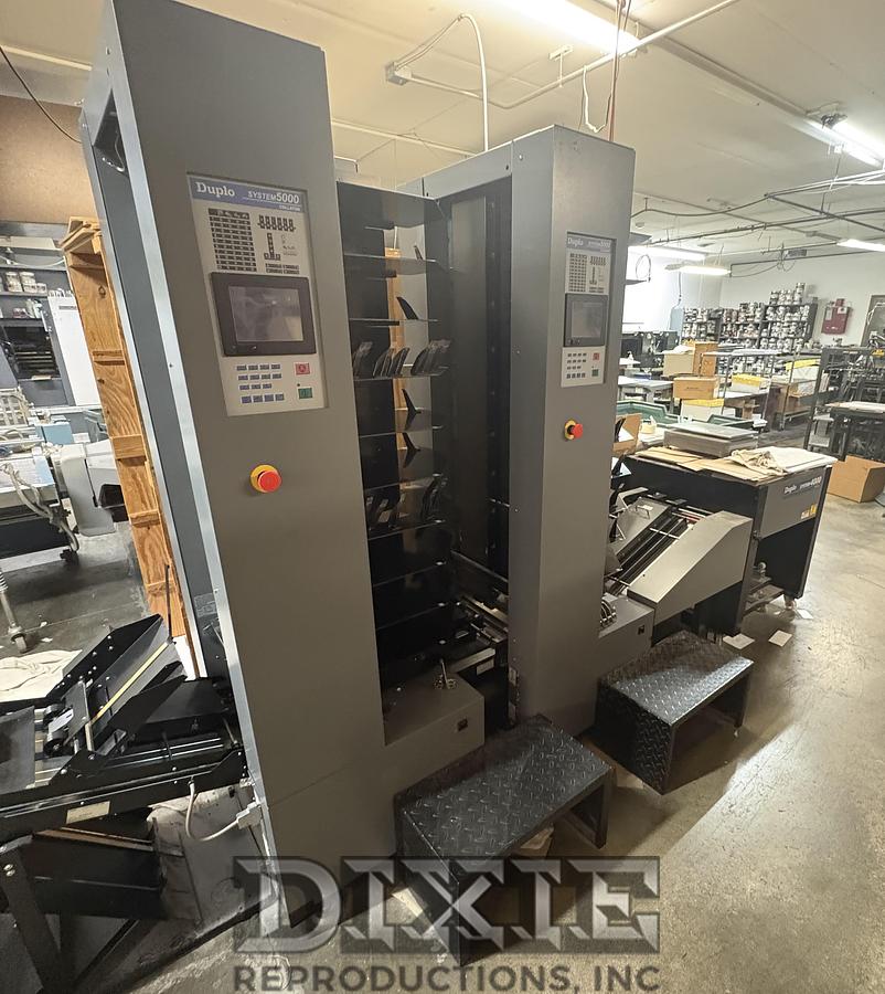 Used Duplo 5000 DBM Booklet Maker System