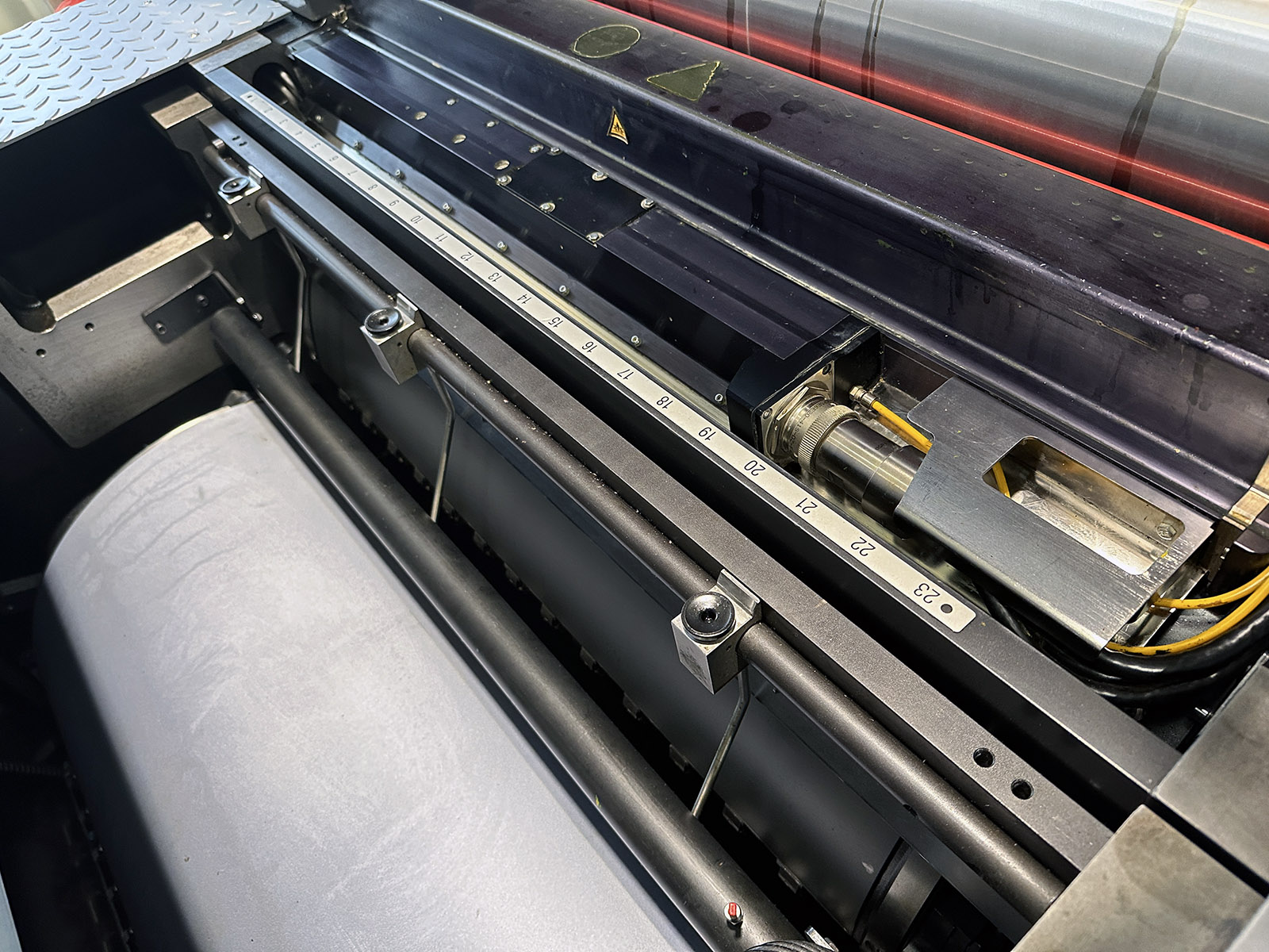 Used 2011 Heidelberg XL 75-5-P+L+C