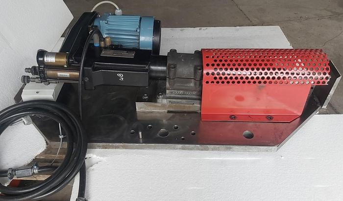 Gebraucht Hochwertige Bohrstation mit pneum. Vorschub, Parker gebraucht-Top