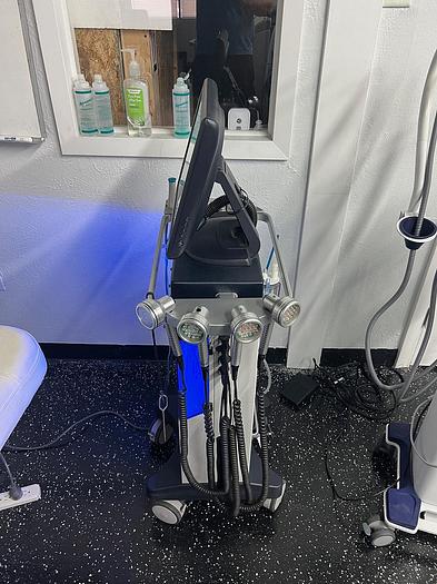 Used 2016 Edge Systems Hydrafacial MD ~ Warranty ~Excellent Condition ~W/ LED Lights~