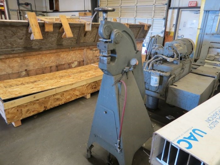 Marchant 4A Pneumatic Shrinker / Stretcher