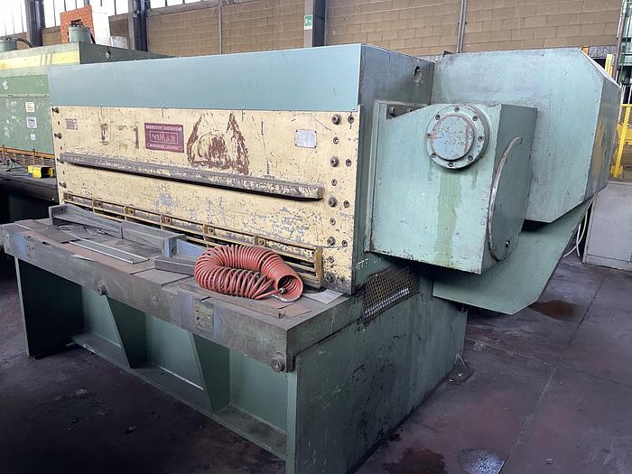 Discrete Cesoia a Ghigliottina Meccanica VIMAR 208